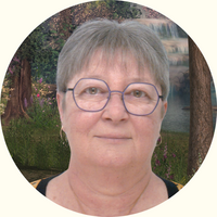 Bonjour, je suis Corinne RAGUENEAU